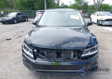 2020 Volkswagen Tiguan 2.0T Se/2.0T Se R-Line Black/2.0T Sel z USA, uszkodzony, nr VIN 3VV3B7AX2LM112829